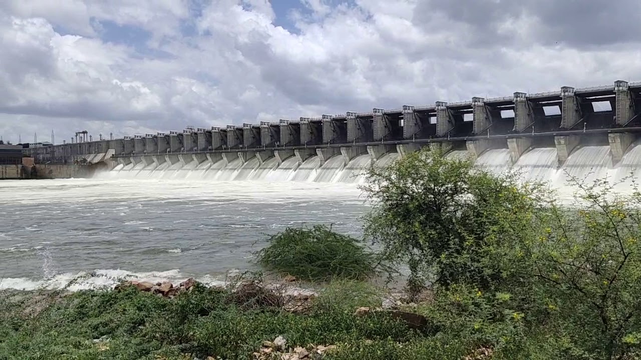 almatti dam near tourist places