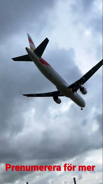 A321 Landar vid Dala AirPort