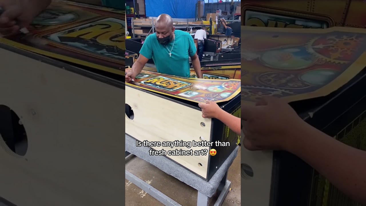 We can't get enough of that fresh cabinet art! 😍