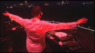 DJ Tiesto ft. Electrovoya - Effervesce (live in London) HD