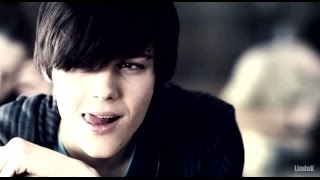 Dominik & Aleksander Make Me Wanna Die Reupload