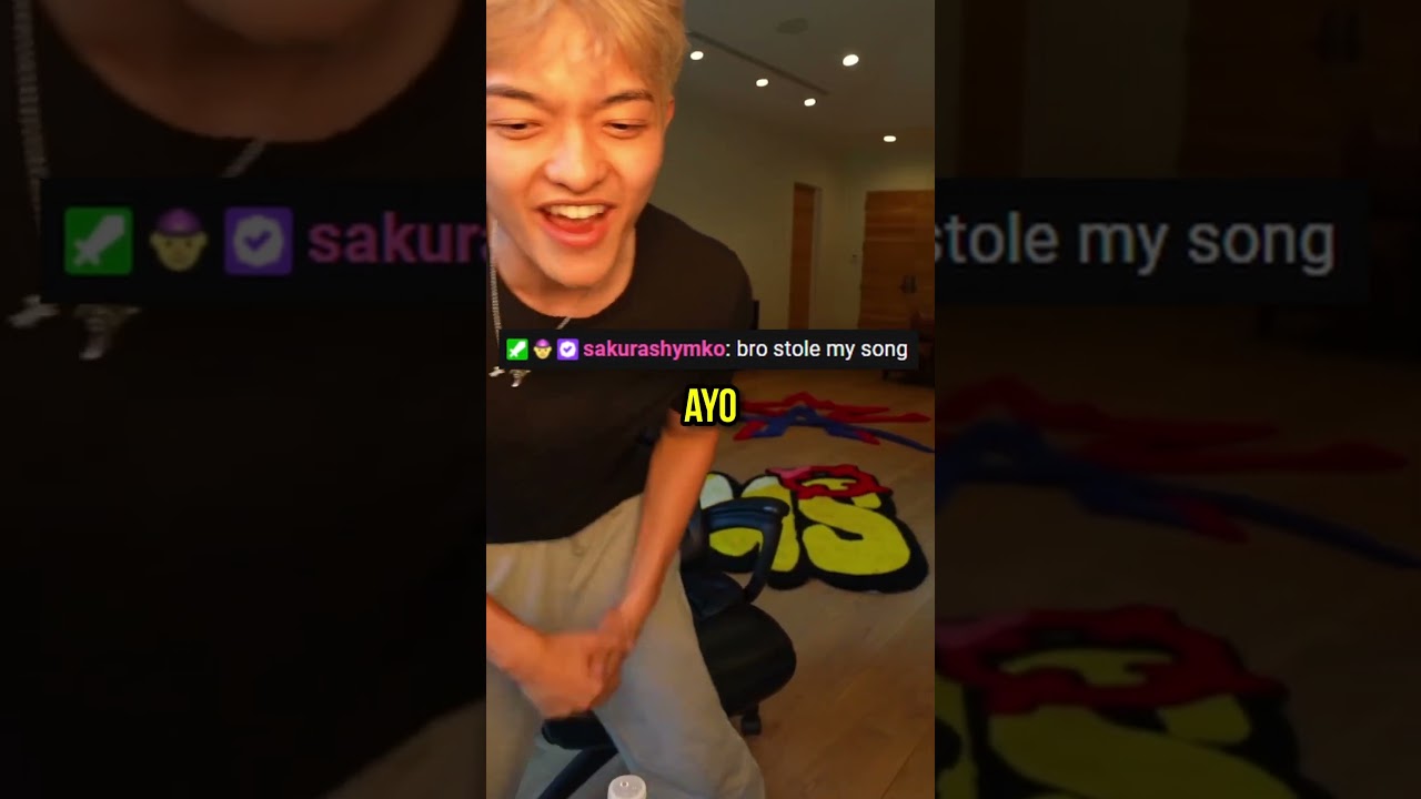 Джейсон украл песню Сакуры для одаренных подписчиков 😭