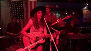 "Back in My Babies Arms Again" Sierra Ferrell w/ The Cowpokes @ Cobra chords