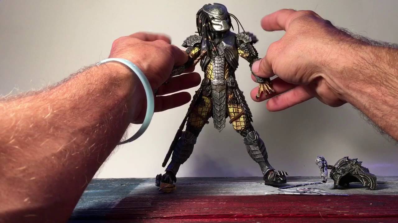 neca avp masked scar predator