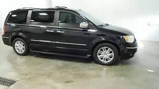 2010 Chrysler Town & Country Limited