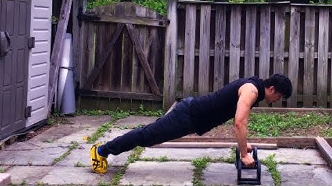 Push up bar benefits