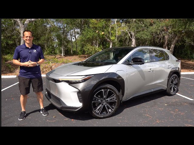 Is the 2023 Toyota bZ4x a better SUV to buy than a RAV4 Prime? 