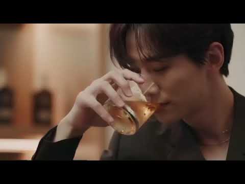 [2PM/준호] 술찌 이준호가 위스키 마시는 화보를 ?!??
