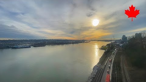 【New Westminster -Sky Bridge-】🇨🇦 1 Minute