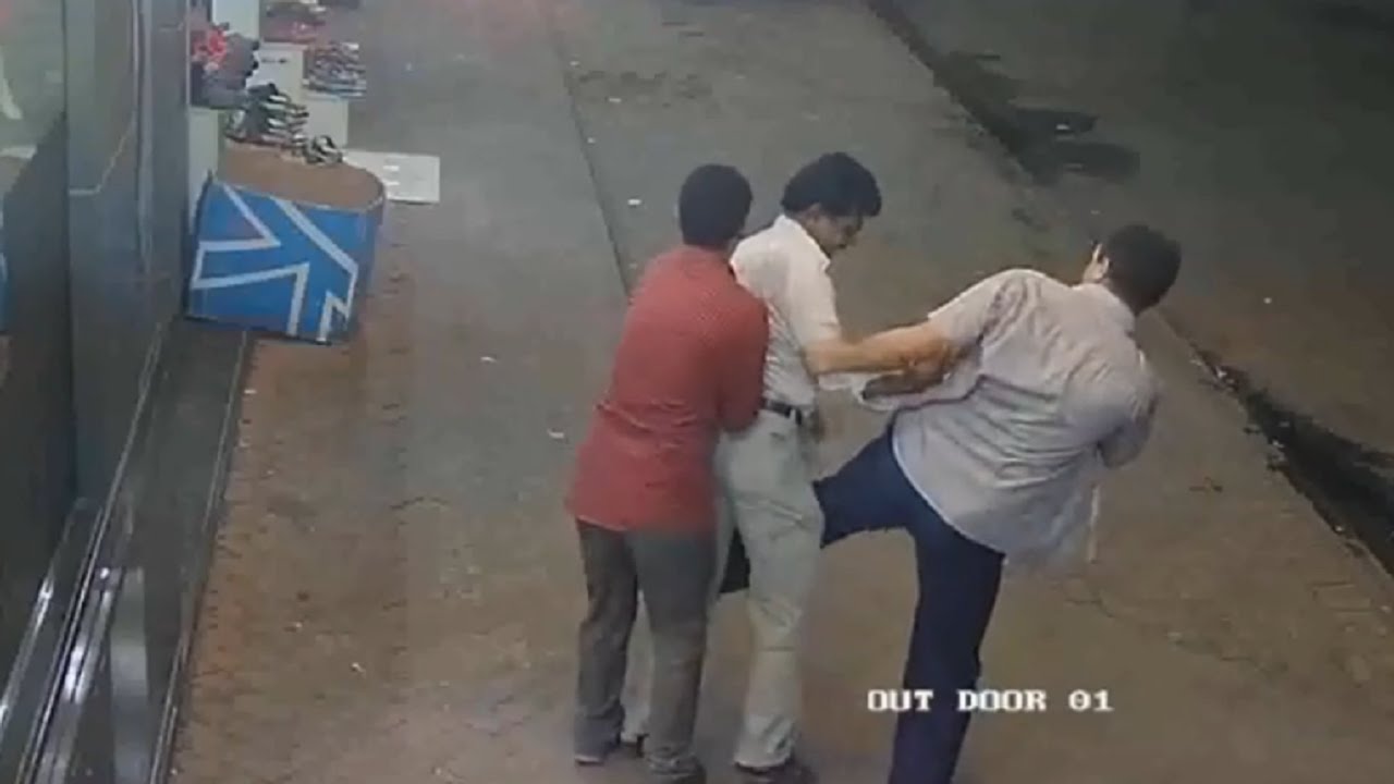 liveleak piquero se rompe la cara LiveLeak - Stealing money from the man in front of people on the street