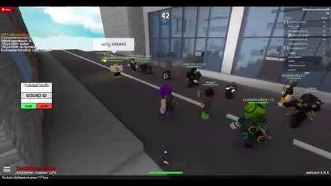 How to fly without hacks in Twisted Murder