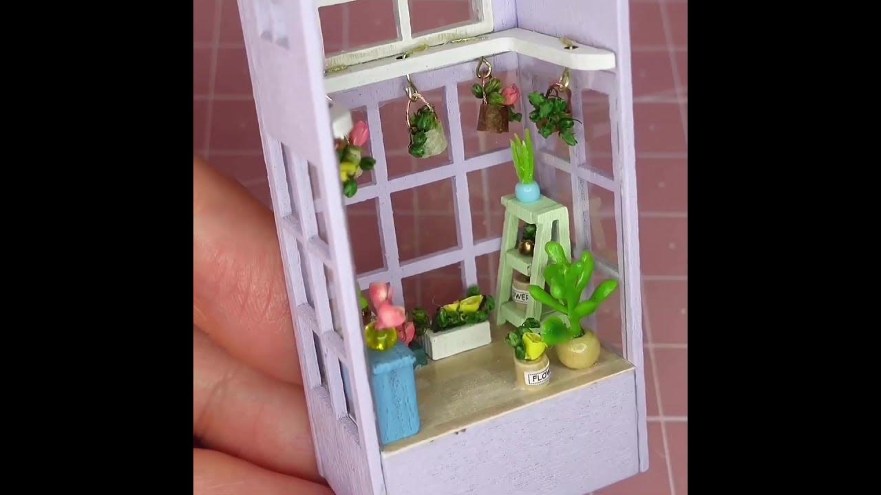 Nine-in-one DIY Miniature Dollhouse Crafts