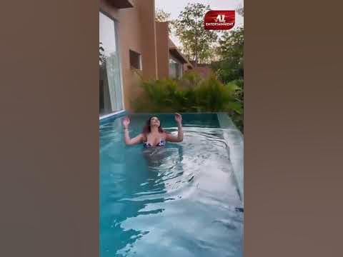 Aditi Mistry Bold Look Bikini Video Big Ass Reels - YouTube