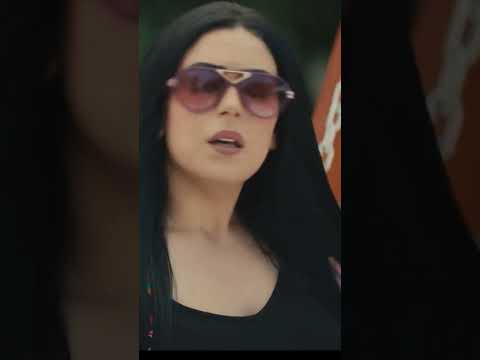 انت مش عايزنى البس مايوه نهى عابدين