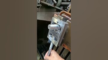 Manual knurling #Carbideinserts #cnc  #carbideendmill #cuttingtools #cnctools