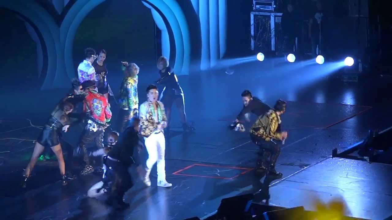 BIGBANG - Monster (London 2012 Alive Galaxy Concert @ Wembley Arena)