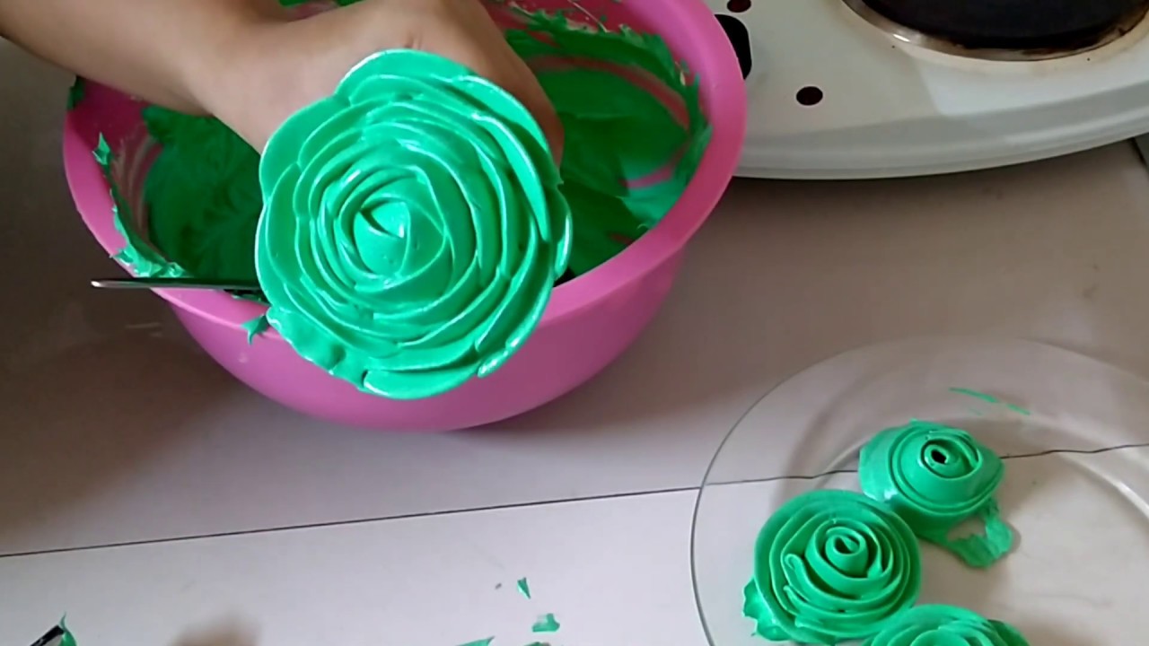 Uncut boiled icing tutorial using hand mixer Part 2 with thermometer