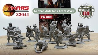 32041 MARS 1/32 German Anti-Tank Team WWII