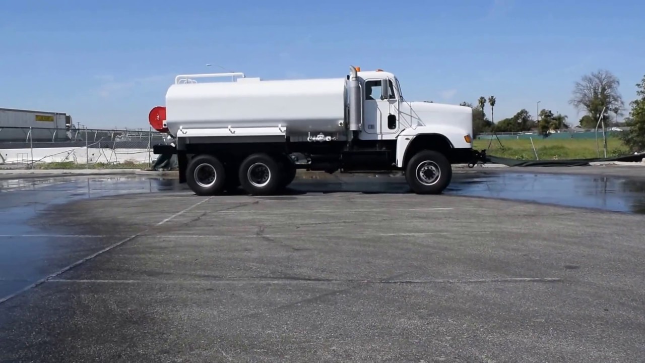 Detroit Diesel Series 60 >> 2008 Freightliner M916A3 6x6 4,000 Gallon Water Truck ... Detroit Diesel Series 60 >> 2008 Freightliner M916A3 6x6 4,000 Gallon Water Truck ...