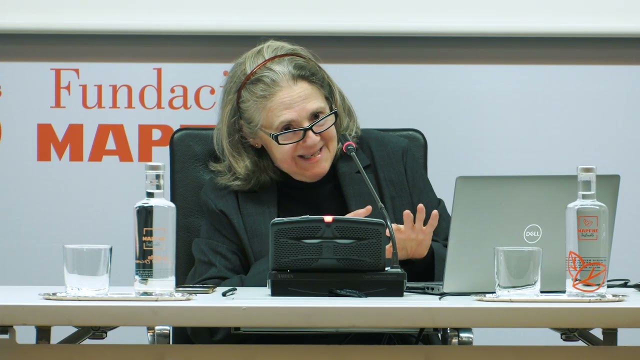 Conferencia: “Cómo se piensa una exposición: el surrealismo desde las salas  de Fundación MAPFRE”