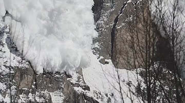 Video shows avalanche mitigation on peak near Telluride