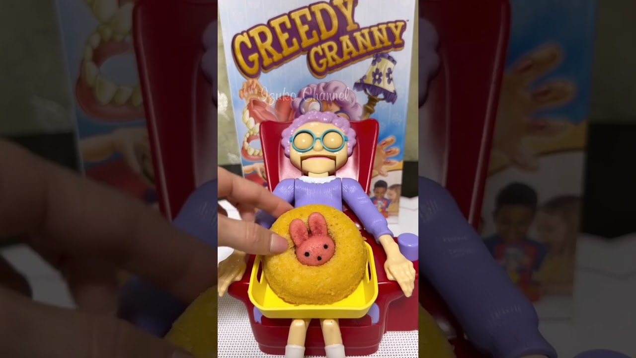 Cute donuts for Granny #shorts #greedygrannygoliath #donuts #asmrsounds #sweet #trending #toy #cute