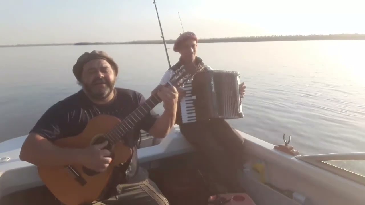 El chala le canta al puesto El Aguacero costa del Pavón