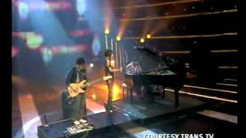 IMB2 PERFORM SEMIFINAL 6 :   BAGUS feat SYAHARANI & BARRY LIKUMAHUA
