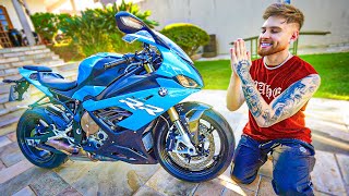 Thumbnail for ESSA É MINHA MOTO NOVA !! 🙏🏻😍 * BMW S1000rr *