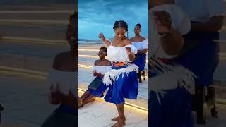 Danse traditionnelle 🇨🇻 Cabo verde 💚🌿 #dance #africa #freestyle #duet #culture #shorts #short