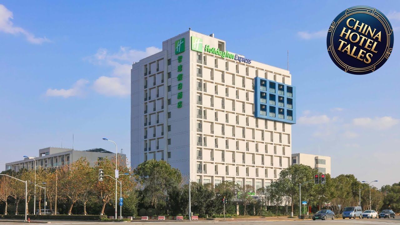 Holiday Inn Express Shanghai Pudong Airport By IHG | Shanghai, China | Hotel Review 🏩