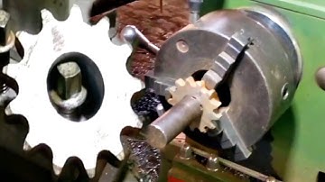 Amazing process of making gear box silage machine star garari work on lathe machine