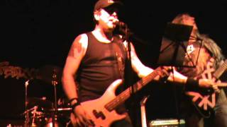 Cidade Nua Fazendo Cover De Iron Maiden