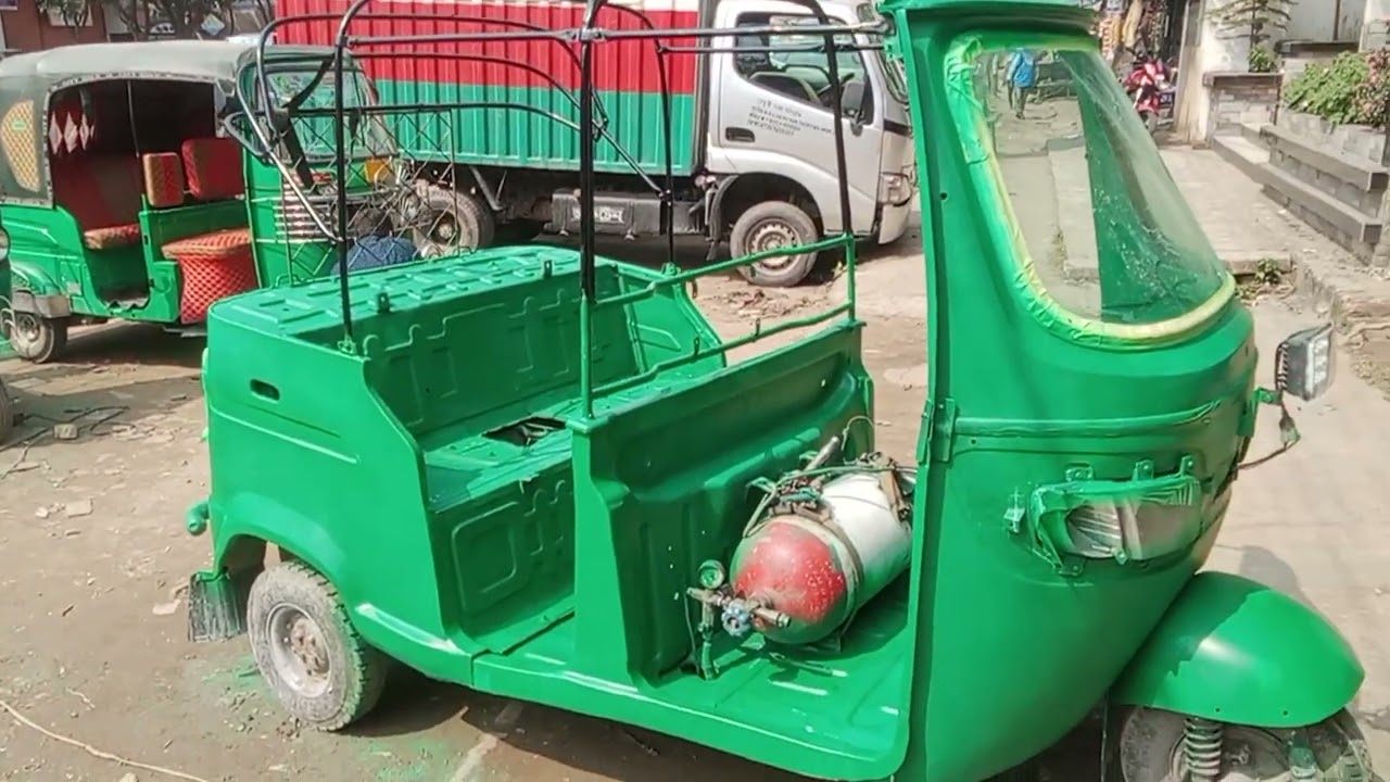 part 1 TVS three wheeler body painting #tvs #colour #painting