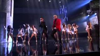 Pitbull feat. Marc Anthony - Rain Over Me (American Music Awards 2011) Resimi