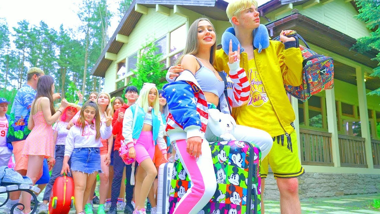 DENGAN SIAPA DIANA AKAN TINGGAL? Pindah Ke Rumah Pedesaan Dan Liburan!