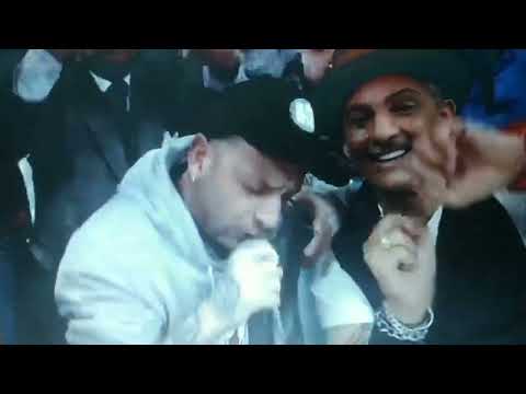 Clementino Canta De Andrè Con Fiorello Tutti In Coro Con Don Raffaè 