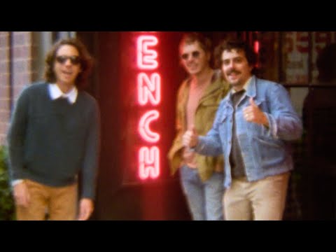 French Cassettes - Baseball Bat (Official Music Video) adlı videoyu YouTube'da izle French Cassettes - Baseball Bat (Official Music Video) adlı videoyu YouTube'da izle