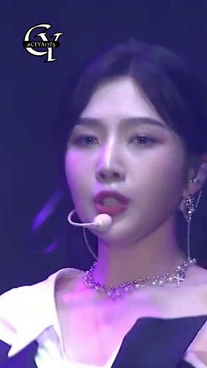 versi siapa yang bikin sakit hati banget? 😭 #redvelevet  #zoom  #joy  #wendy  #seulgi  #irene  #yeri