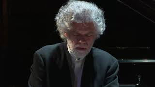 Vignette de la vidéo "Beethoven : Sonate pour piano n°1 en fa mineur op 2 n°1"
