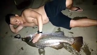 Câu cá vược kỷ lục 18kg vào ban đêm
