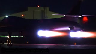 Two thunderous B1 Lancer night launches  RAF Fairford