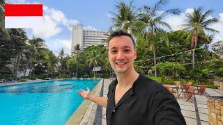 $100 Luxury Hotel In Jakarta, Indonesia 🇮🇩