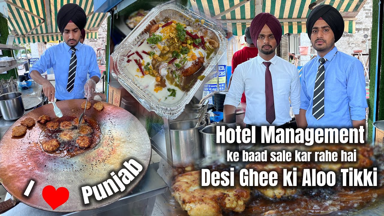 22 Years Old Sardar Ji Selling Aloo Tikki, Golgappe & More