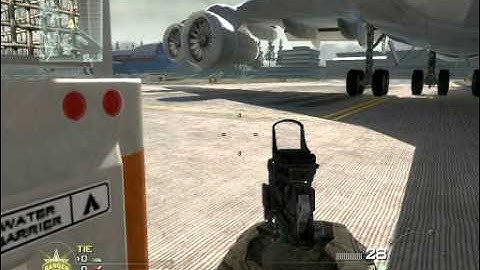 Modern Warfare 2 - Outside Map Glitch [Terminal]