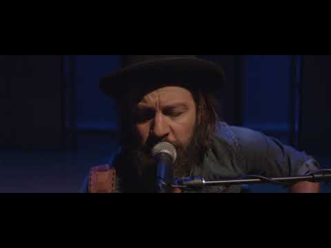Jalan Crossland: "Mill Whistle"