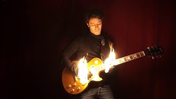 guitar hero 2 but if i miss a note the video ends