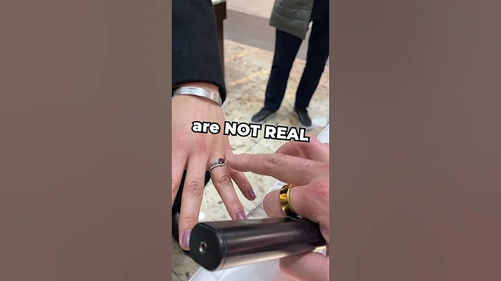 Customer will DIVORCE Husband If Her Engagement Ring is FAKE! - DayDayNews