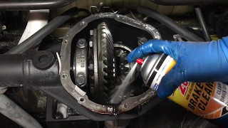 How to change Differential Fluid (Jeep Wrangler, jk) - YouTube