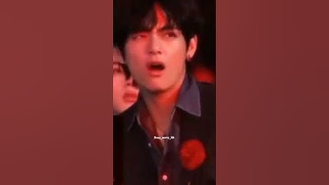 V reaction Nancy cute dance 🙈✨(no hate) #taehyung #nancy #taecy 💜 ✨🙈